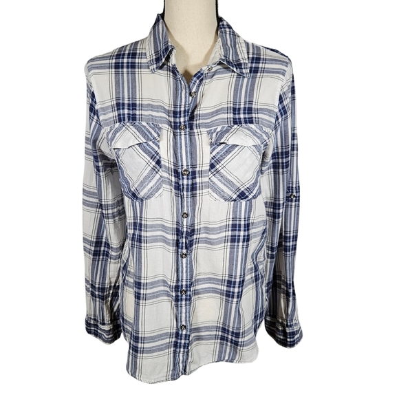 Girl Crazy Juniors Classic Long Sleeve Button Down, Blue/White Plaid,  Medium - Picture 1 of 12